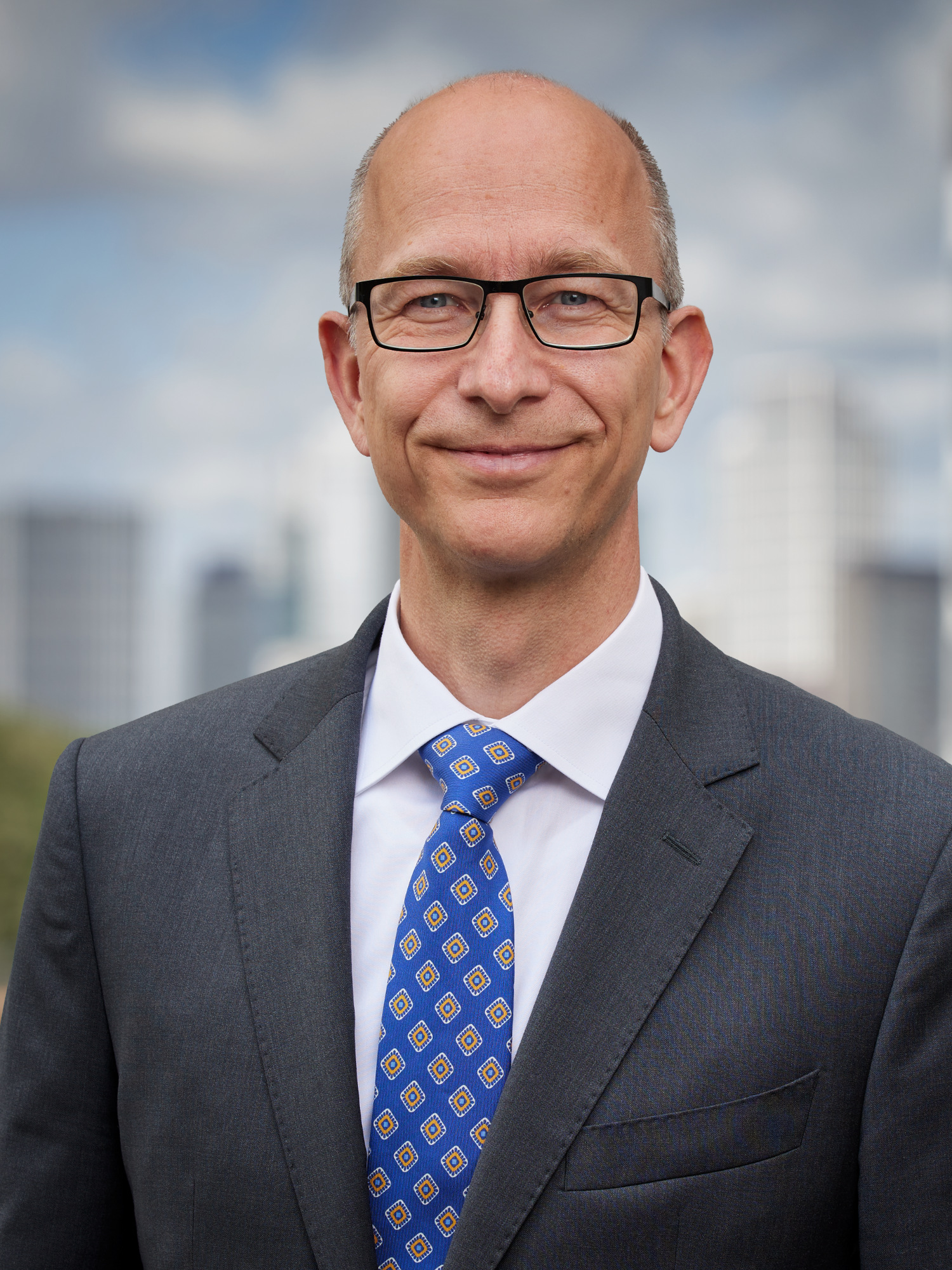 Dr. Armin Lange - Grundwerk Legal